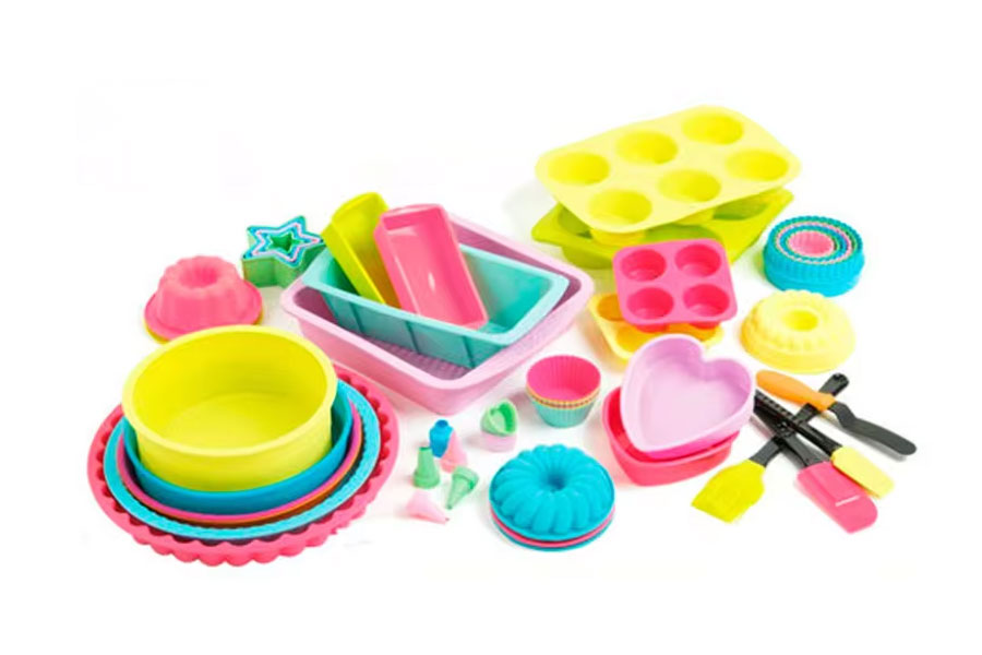 Packaging machines for silicone products